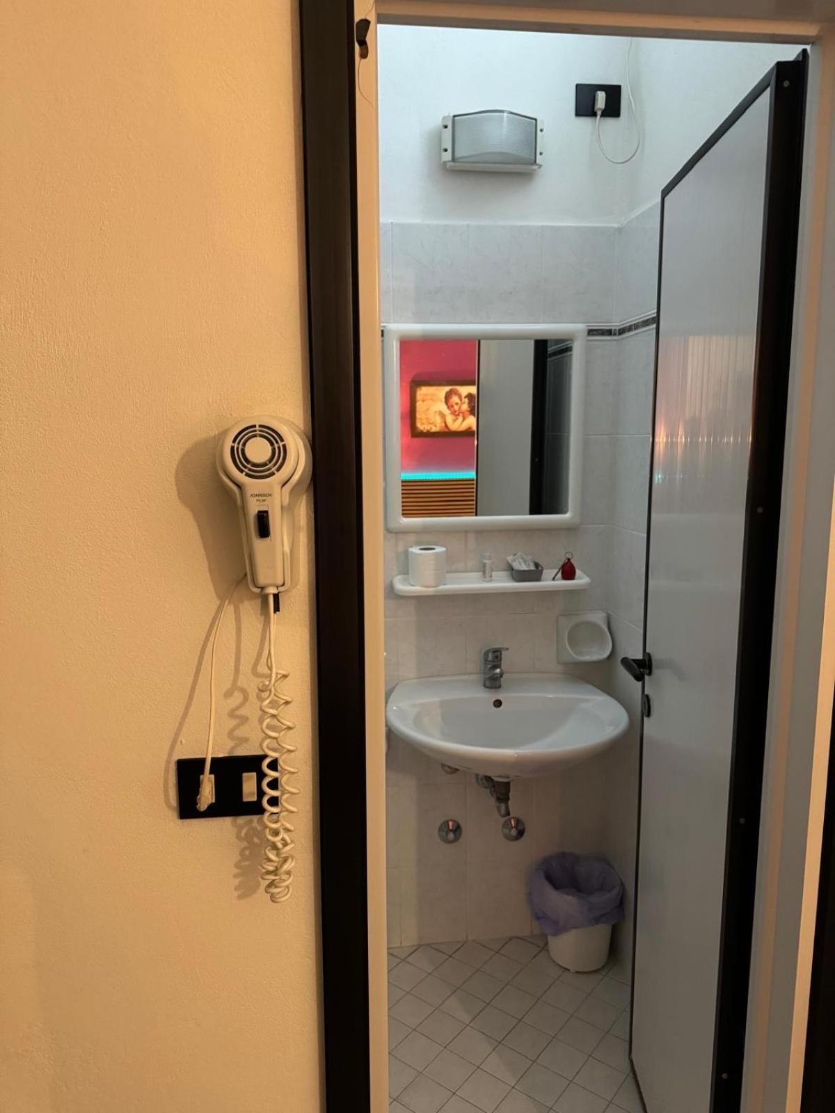 Hotel New Liston Ρίμινι Εξωτερικό φωτογραφία